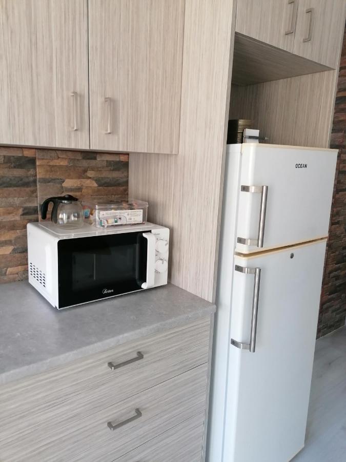 Elenas 1 Bedroom Apartment In Limassol Center ภายนอก รูปภาพ